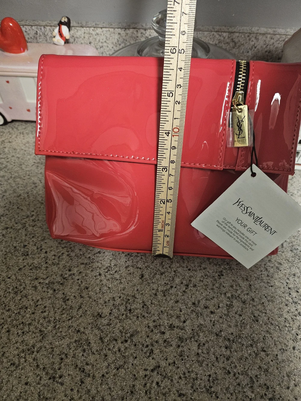 Yves Saint Laurent Pink Patent Leather Zip-Top Women's Clutch - Picture 3 of 13